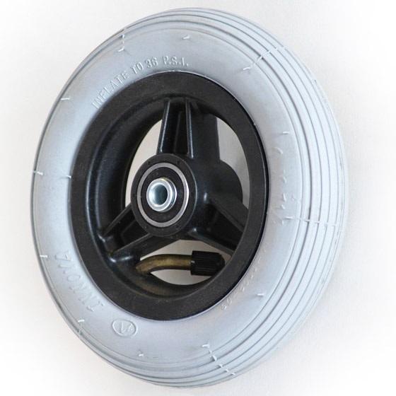 6x1.1/4" Lenkrad "luftbereift"